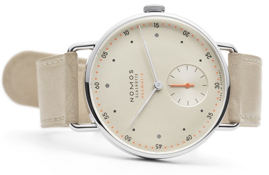 Nomos Metro Neomatik Watch Hands-On Hands-On 